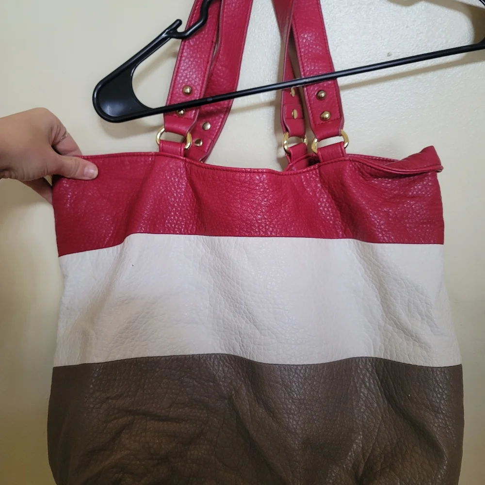 💝STEVE MADDEN TRICOLOR PURSE 👛!
